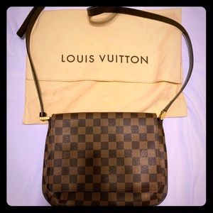 💥SOLD💥Louis Vuitton shoulder Damien bag